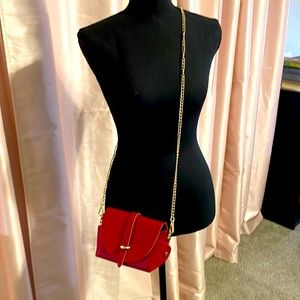 Red leather Crossbody purse.💄❤️ tag says Pelle made in Italy